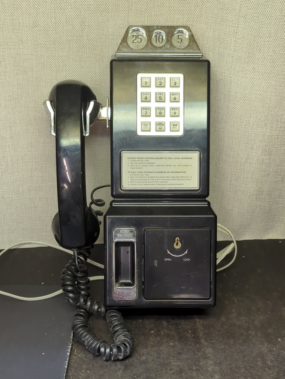 1980s vintage Teleconcepts pay phone 13.5” Retro coin bank-prop NO KEY